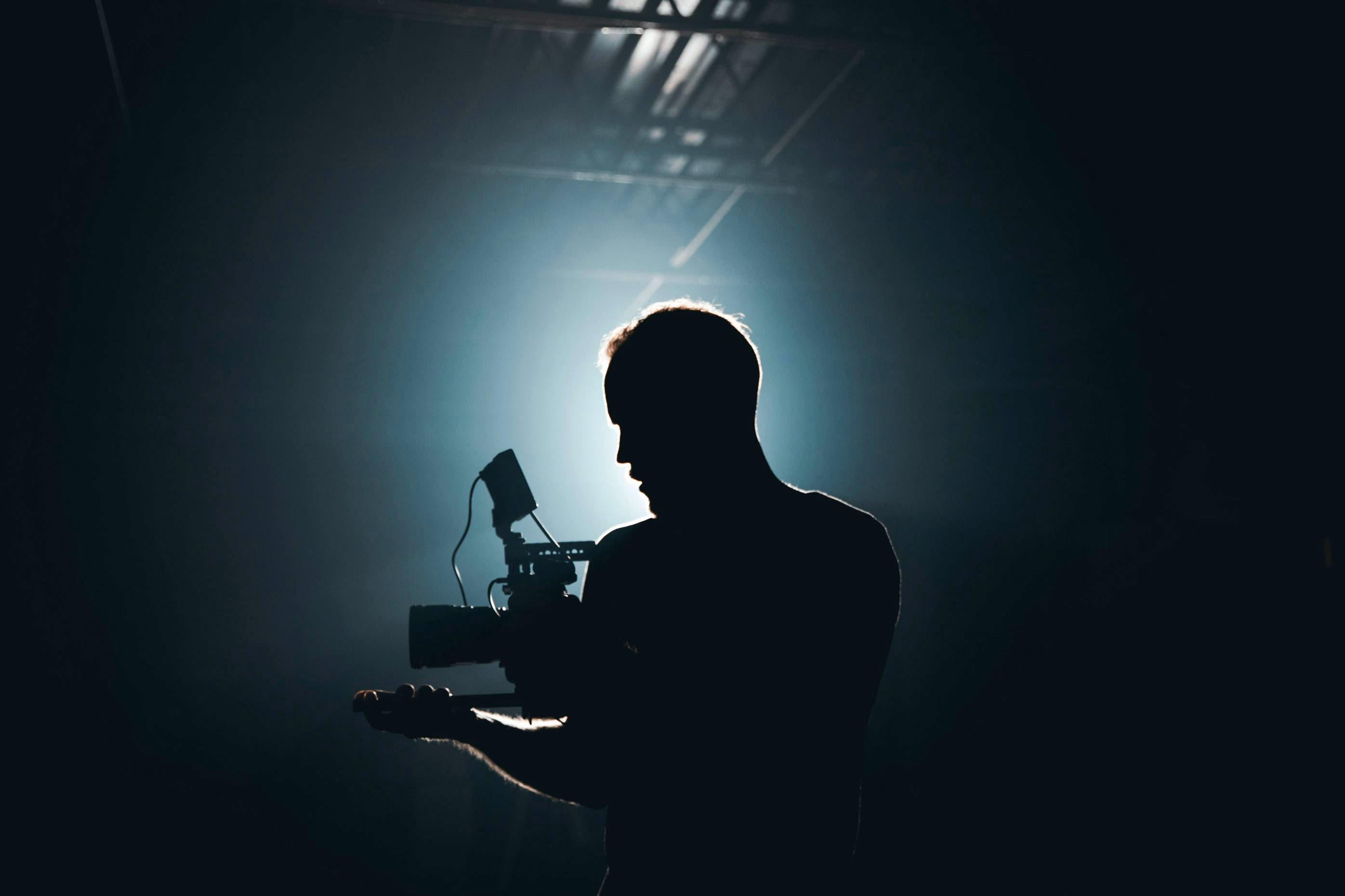 Bastidores de produção audiovisual da Alis Filmes